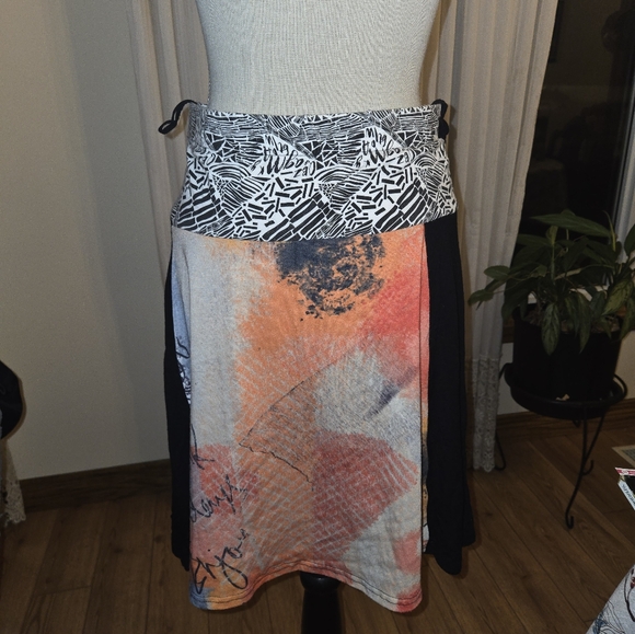 Summer skirt - Picture 2 of 4